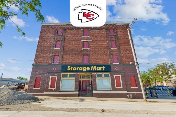 StorageMart 0176 Chiefs Hero Image
